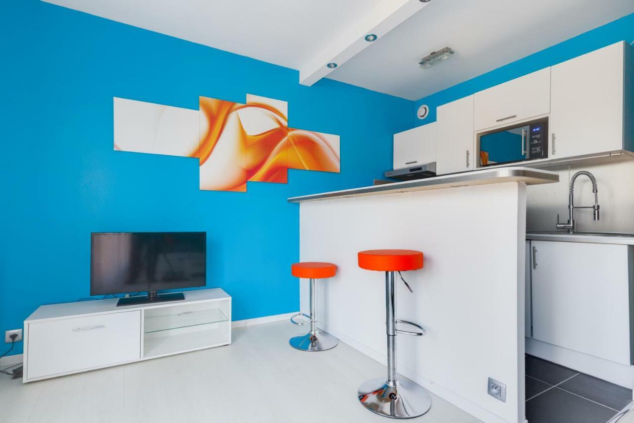 Modern Apart City Mantes-la-Jolie Bagian luar foto
