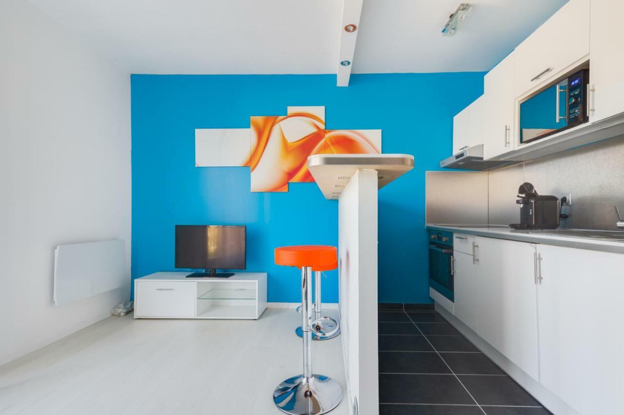 Modern Apart City Mantes-la-Jolie Bagian luar foto